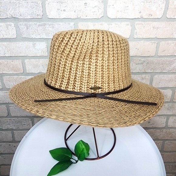 C.C. Knit Panama Fedora Hat - Picture 2 of 10